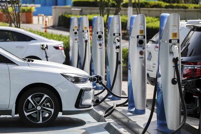 汽車充電樁加盟費用與回報研究，投資前必看！