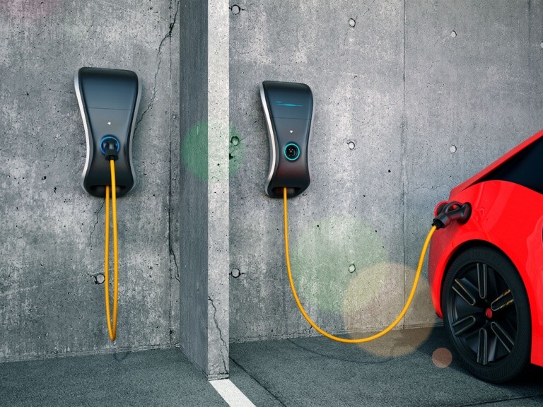 汽車充電樁的生態益處與市場價值正好滿足低碳出行