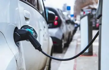 康普利汽車充電樁加盟市場定位與品牌優勢