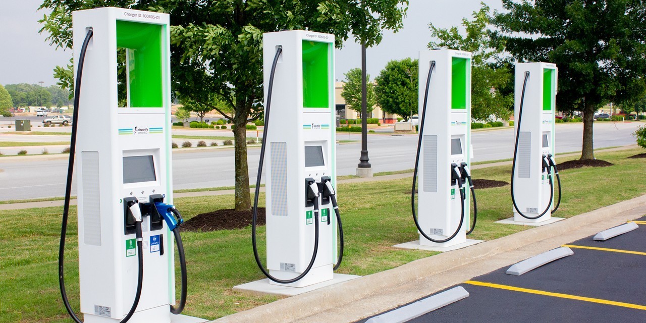 電動汽車充電樁行業現狀與未來展望